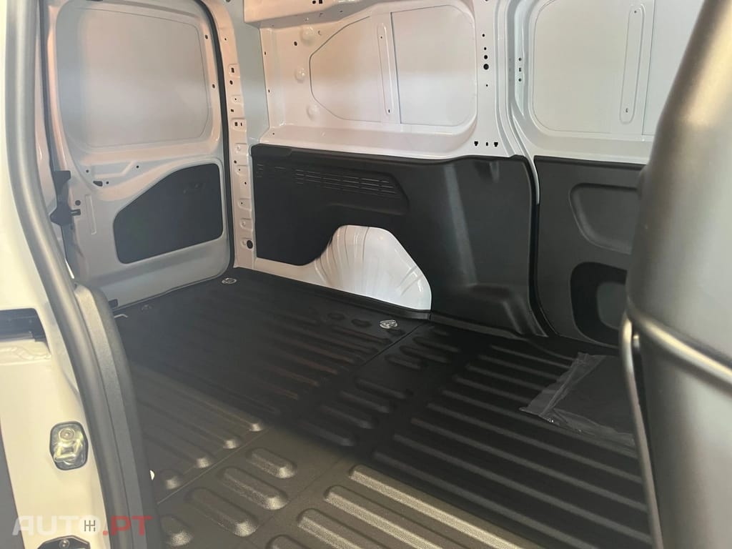 Peugeot Partner Vc 1.5 BlueHDi Longa I.V.A DEDUTÍVEL