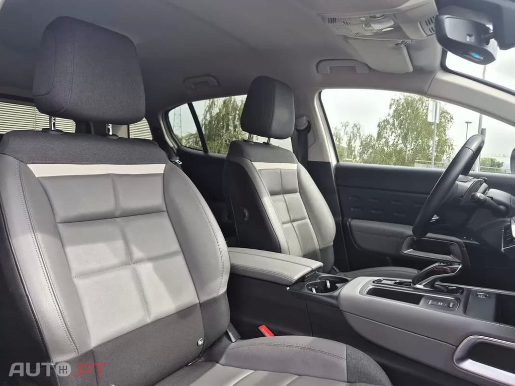 Citroen C5 Aircross 1.6 Hybrid Shine e-EAT8