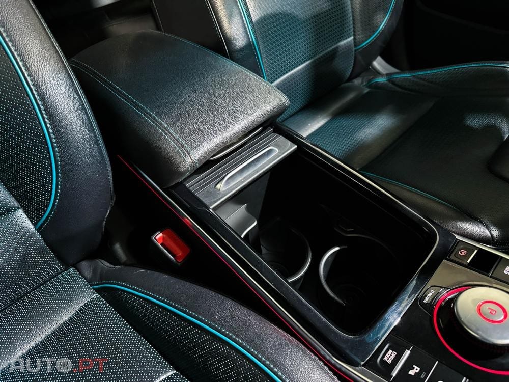 Kia Niro Premium Edition
