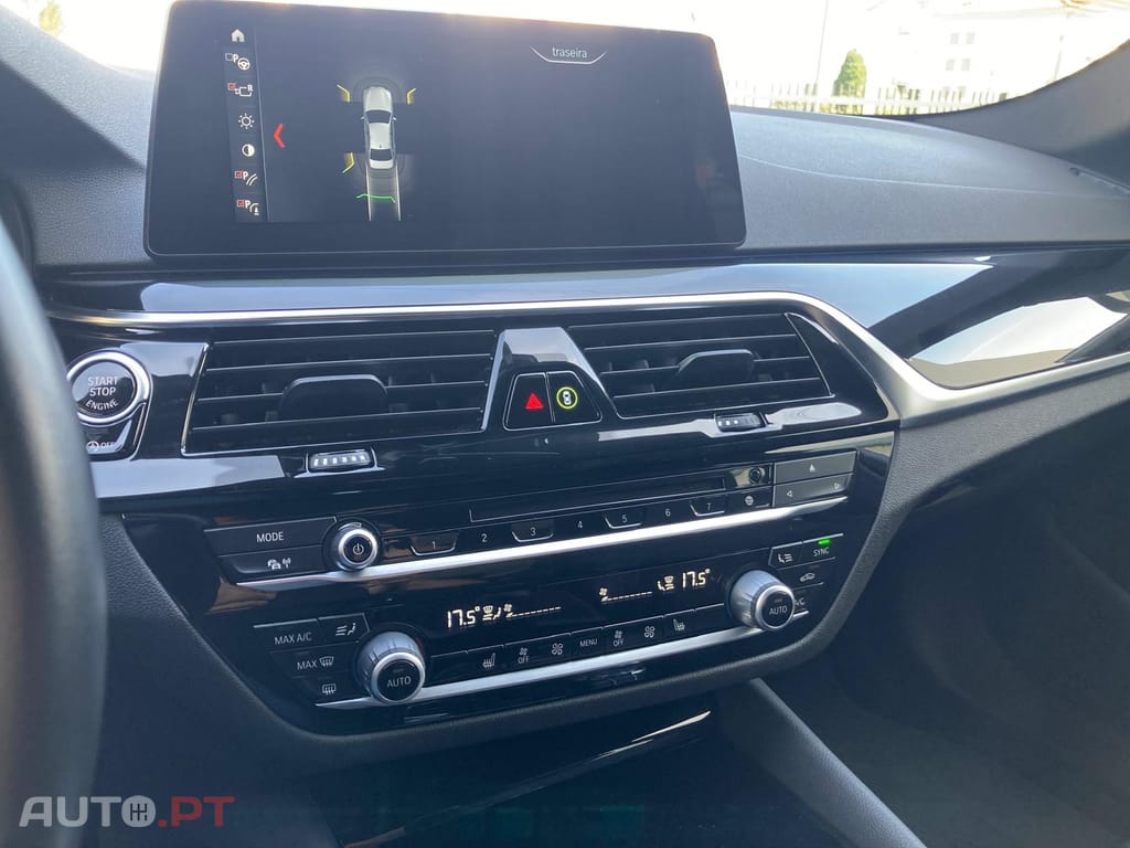 BMW 520 DA LINE LUXURY