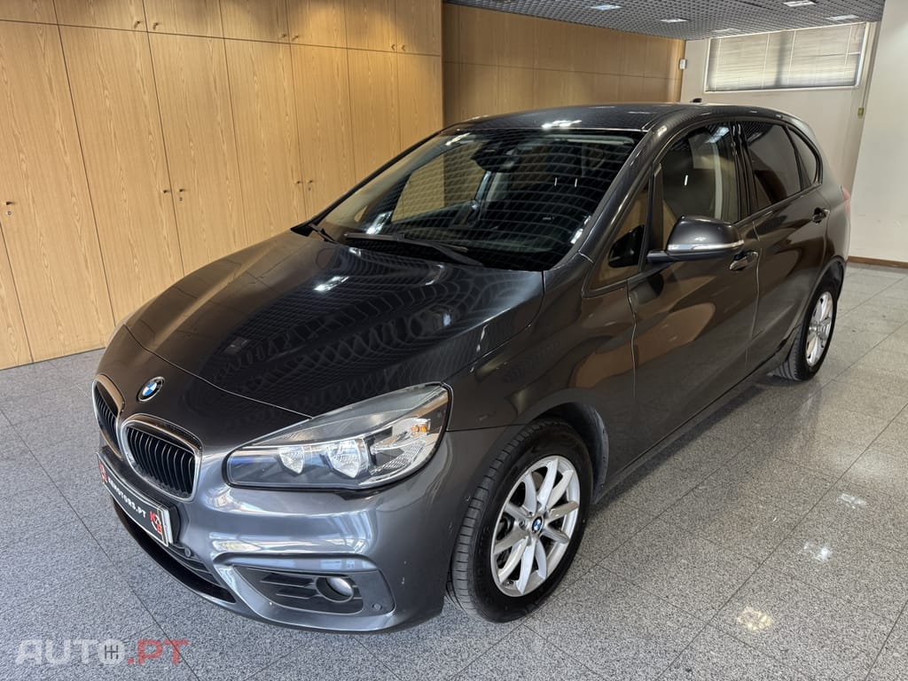BMW 216 d Line Luxury Auto