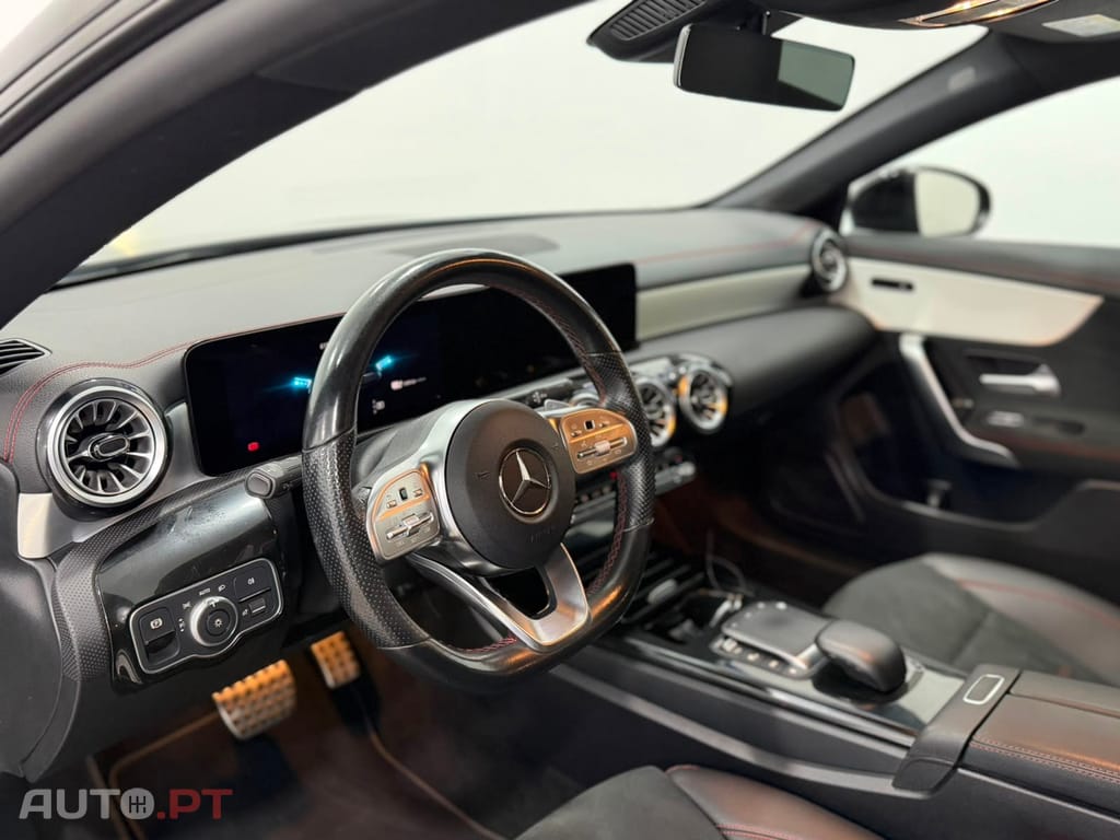 Mercedes-Benz CLA 250 e Shooting Brake AMG Line