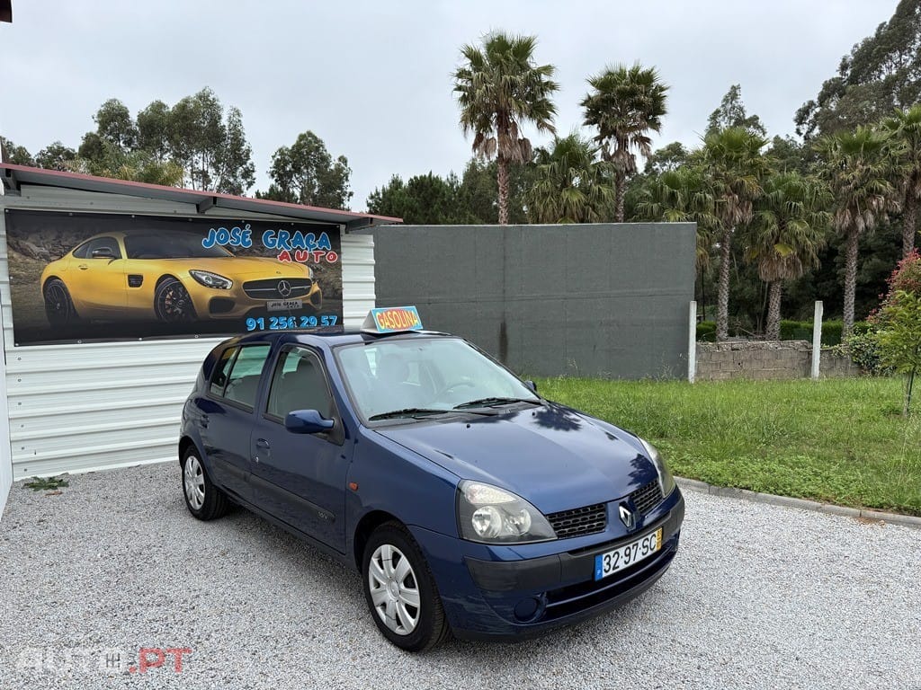Renault Clio 1.2 16V S