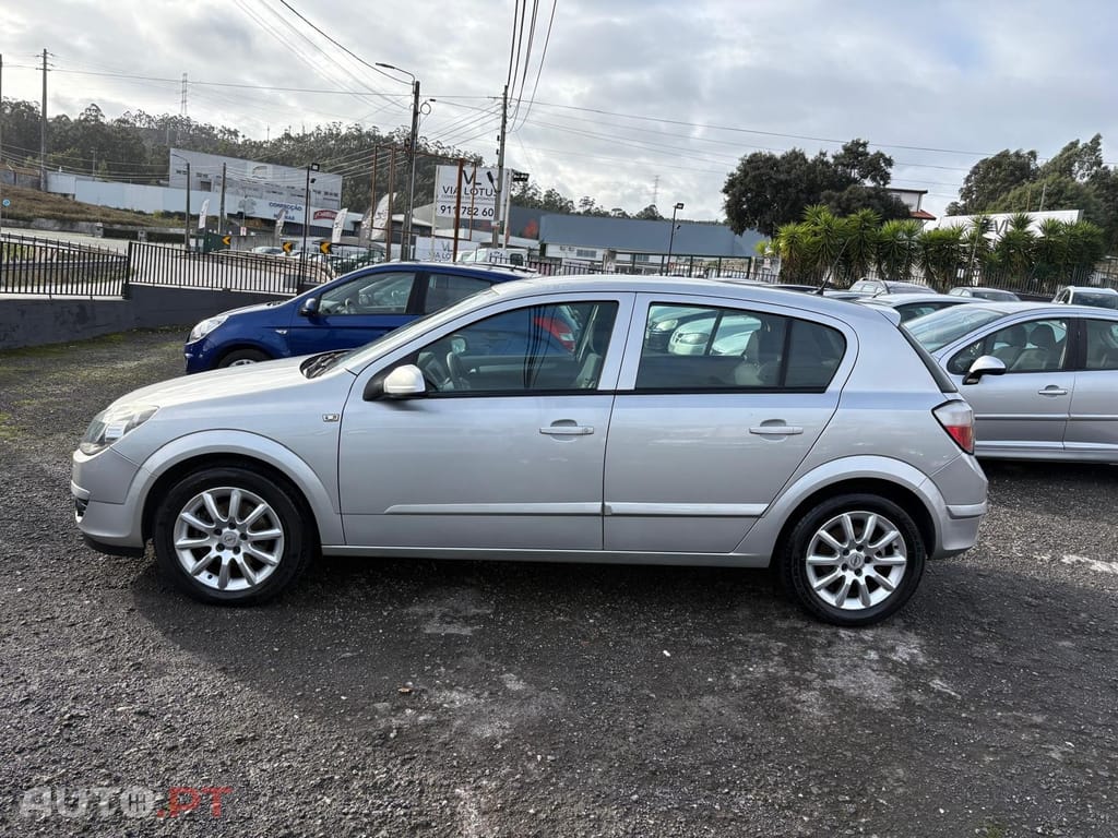 Opel Astra 1.3 CDTi Enjoy