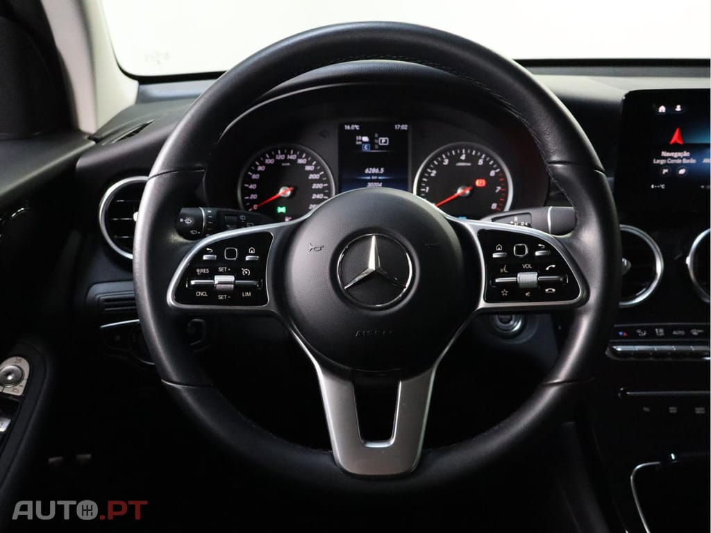 Mercedes-Benz GLC 300 e 4MATIC Business