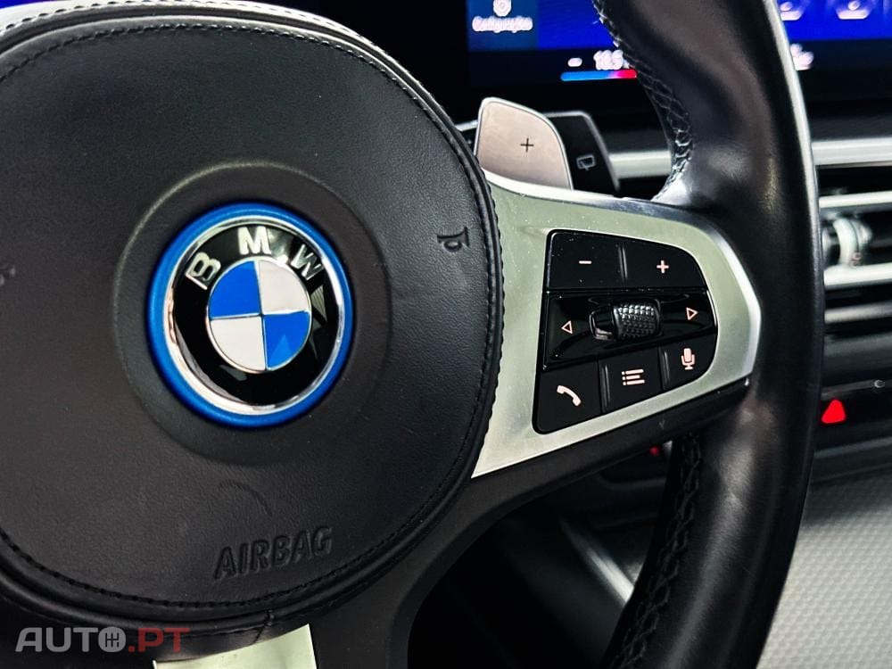 BMW 330 e Pack 50 anos M Auto