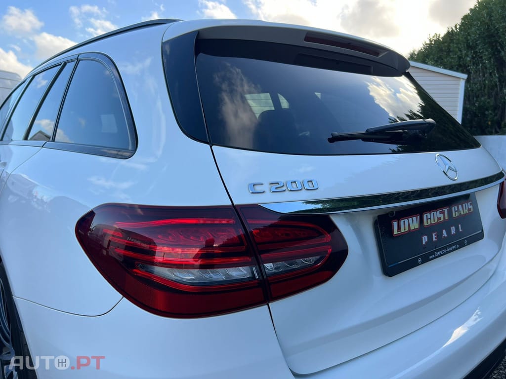 Mercedes-Benz C 200 AMG LINE