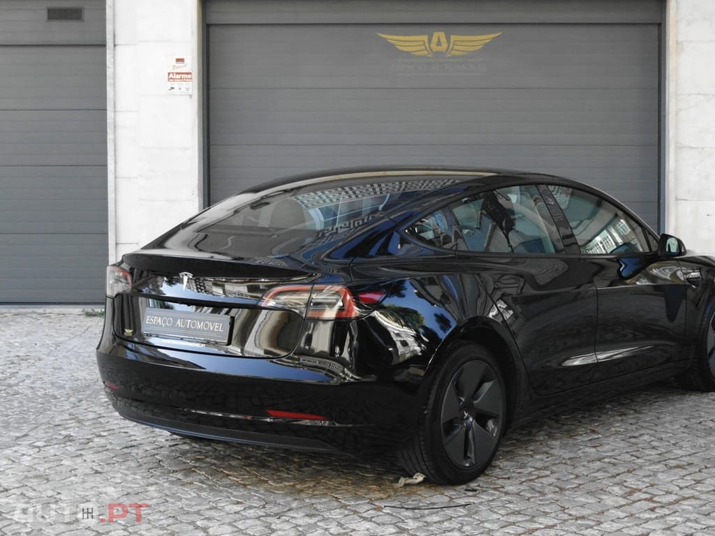 Tesla Model 3 Long Range Tração Traseira
