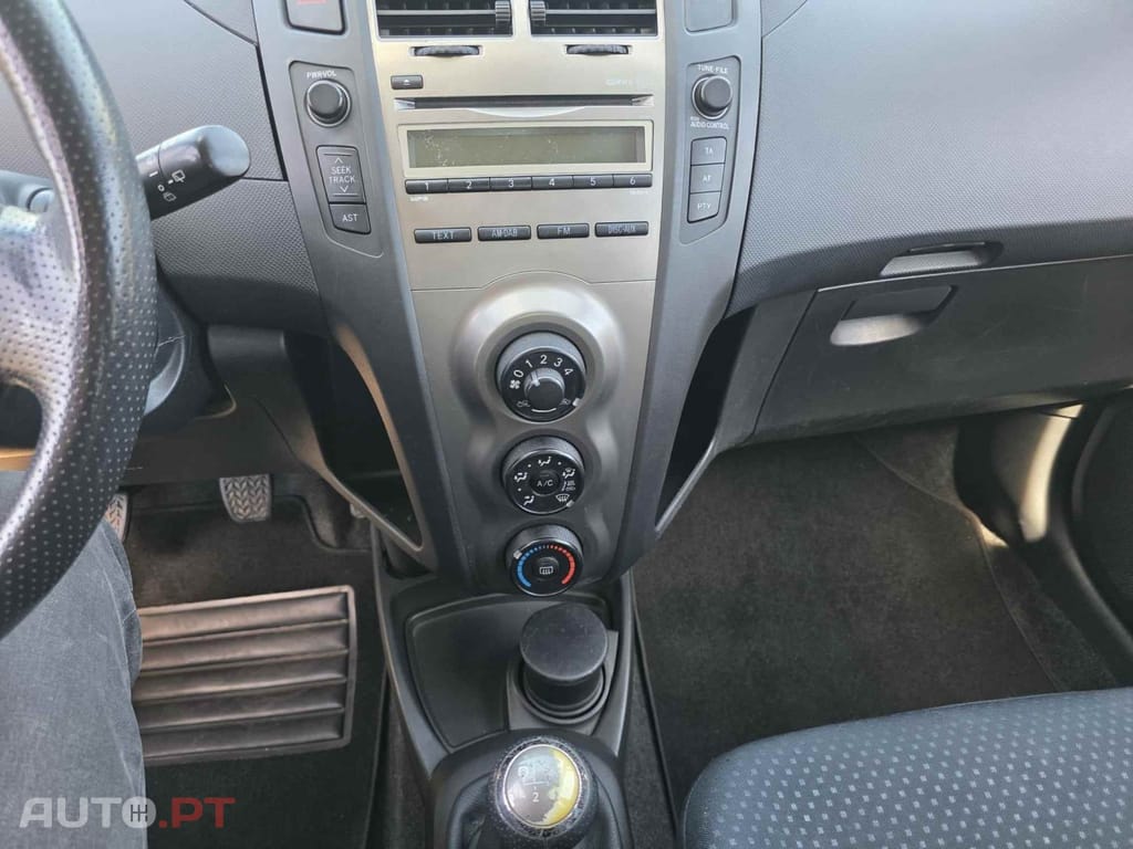 Toyota Yaris 1.4 D-4D AC
