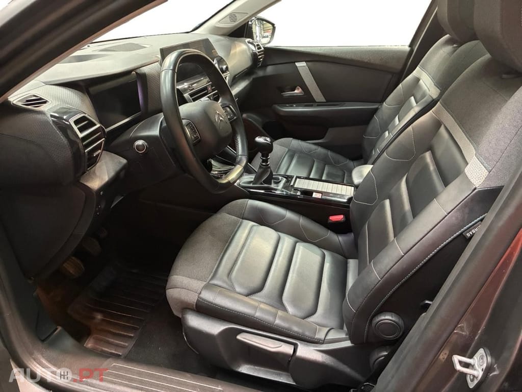 Citroen C4 1.2 PureTech Shine