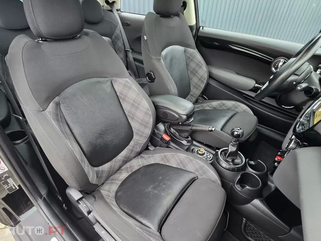 MINI Cooper COOPER D