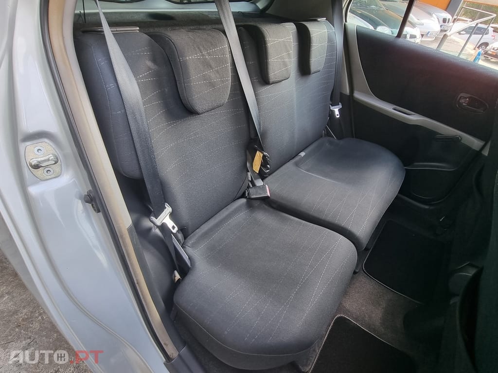 Toyota Yaris 1.0 VVT-i