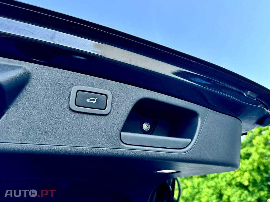 Jaguar E-Pace 2.0 i4D R-Dynamic