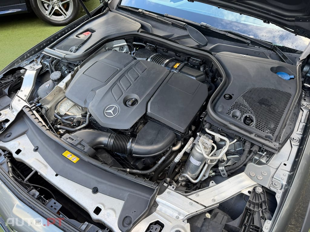 Mercedes-Benz E 220 d 4-Matic All Terrain Avantgarde +