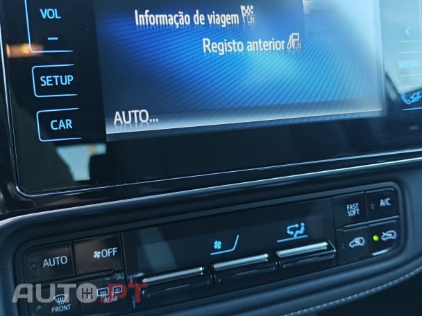 Toyota Auris 1.4 D-4D Exclusive