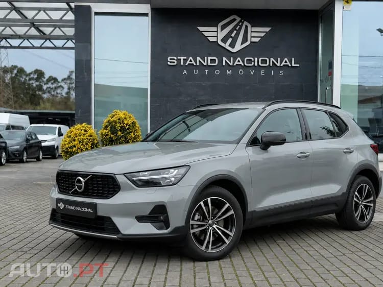 Volvo XC40 1.5 T2 Plus Dark Auto