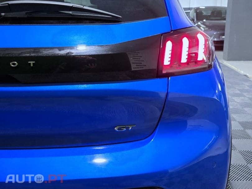 Peugeot E-208 50 kWh GT Line