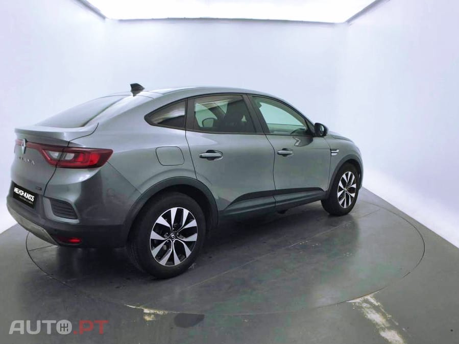 Renault Arkana 1.6 E-Tech Full Hybrid Evolution
