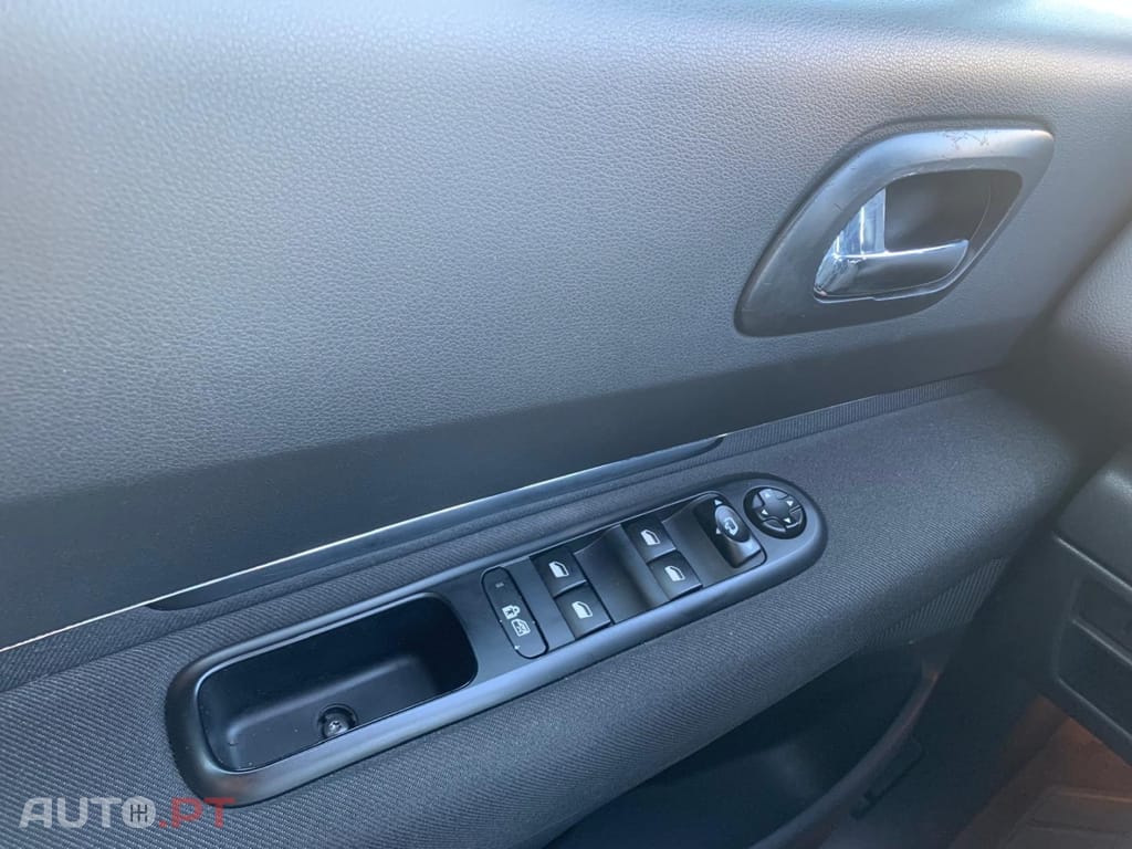 Peugeot 3008 1.6 e-HDi Allure 2-Tronic