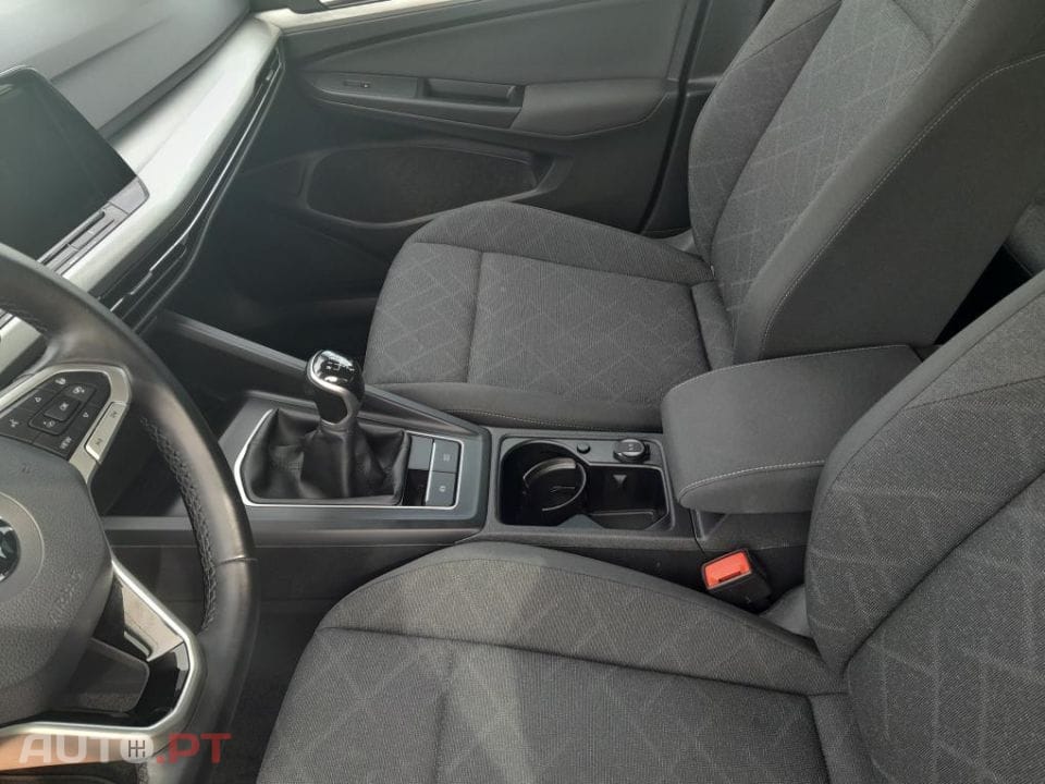 Volkswagen Golf 1.5 TSI Style