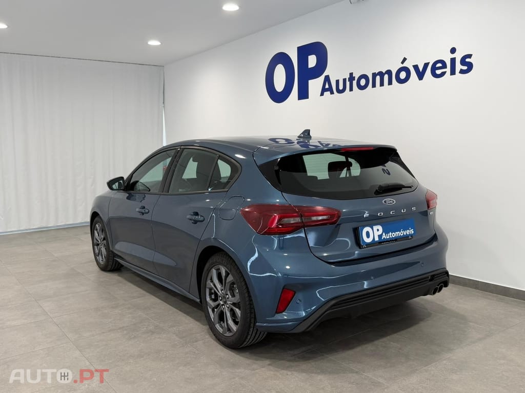 Ford Focus 1.0 EcoBoost MHEV ST-Line
