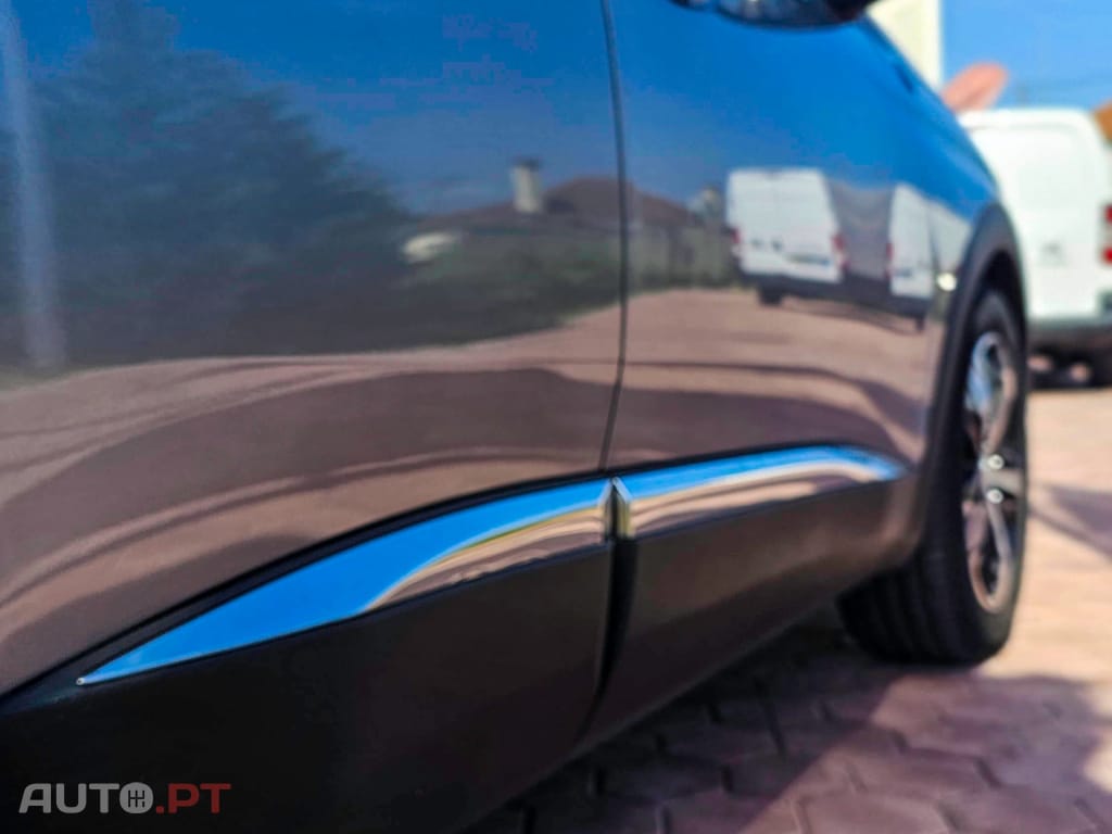 Peugeot 3008 1.5 BlueHDi Crossway