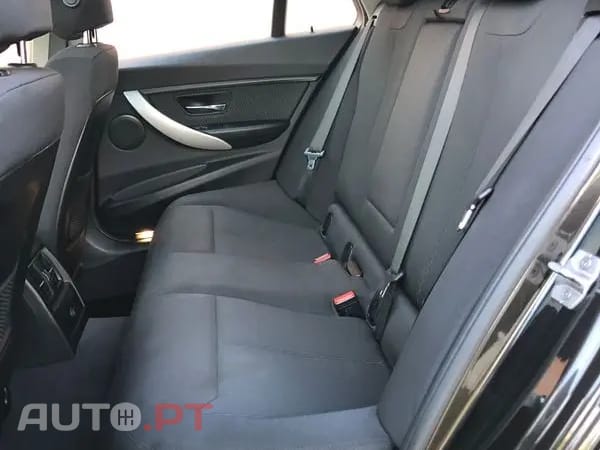 BMW 320 d Sport-Aut. Efficient Dynamics Edition Sport Line