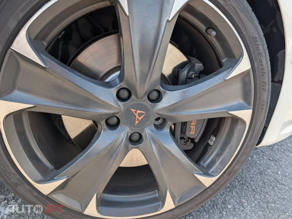 Cupra Leon VZ e-hybrid DSG