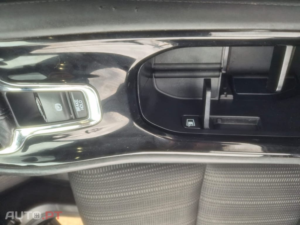 Honda HR-V 1.6 i-DTEC Elegance Navi