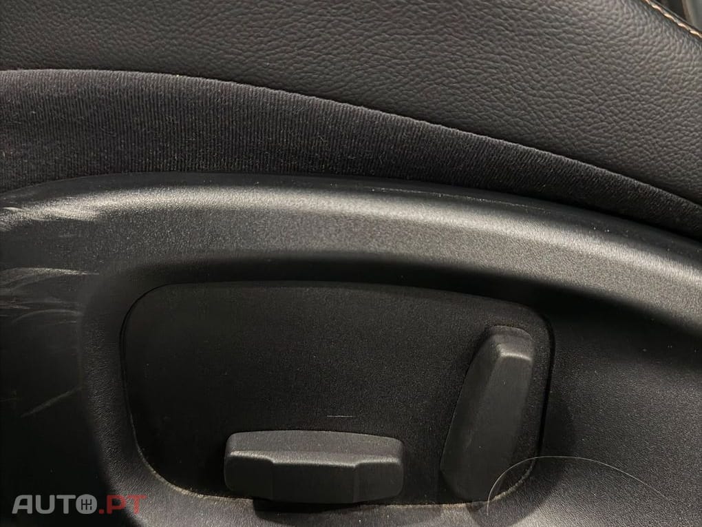 Jaguar XE 2.0 D Prestige Aut.