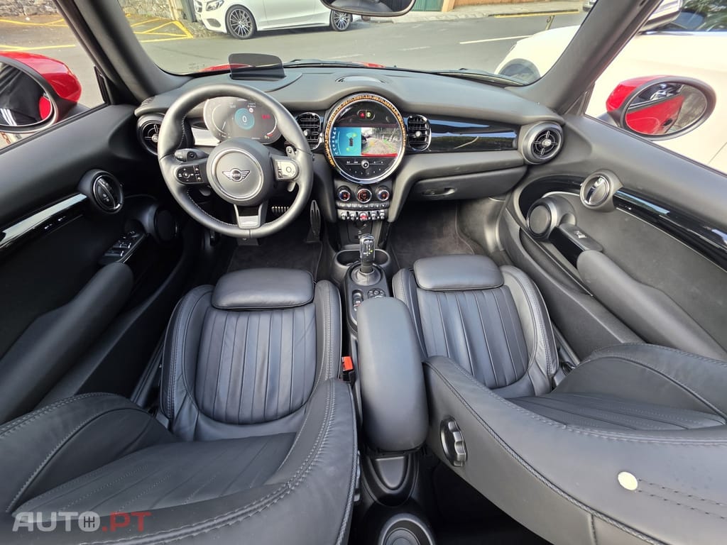 MINI Cooper John Cooper Works Auto Desportiva — fotografia 8