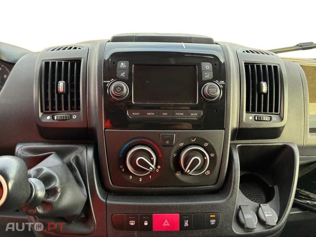 Peugeot Boxer 2.0 BlueHDi 435 L4H2 Asphalt