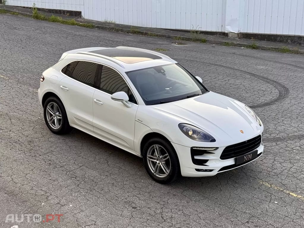 Porsche Macan S