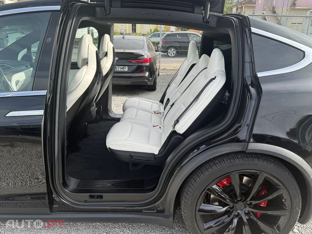 Tesla Model X P90D AWD