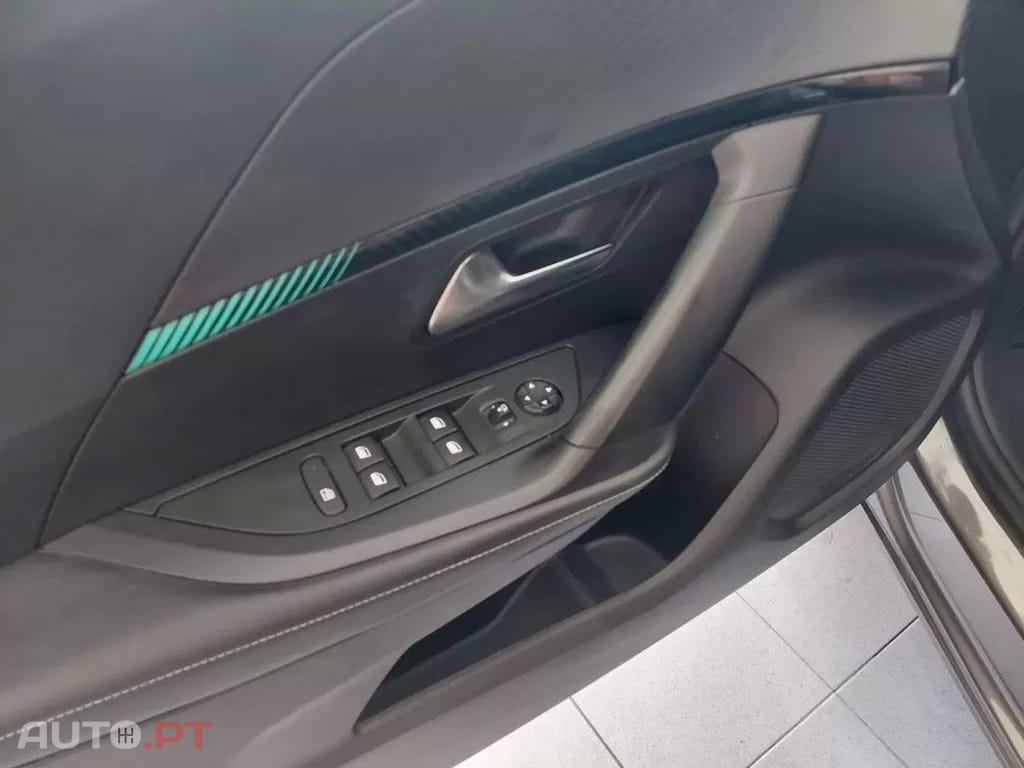 Peugeot 2008 PureTech 100 Stop&Start Active Pack