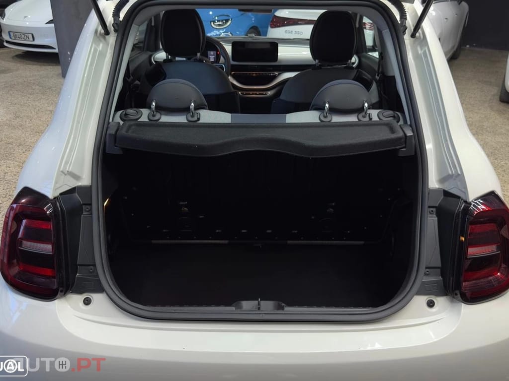 Fiat 500e 42 kWh Icon
