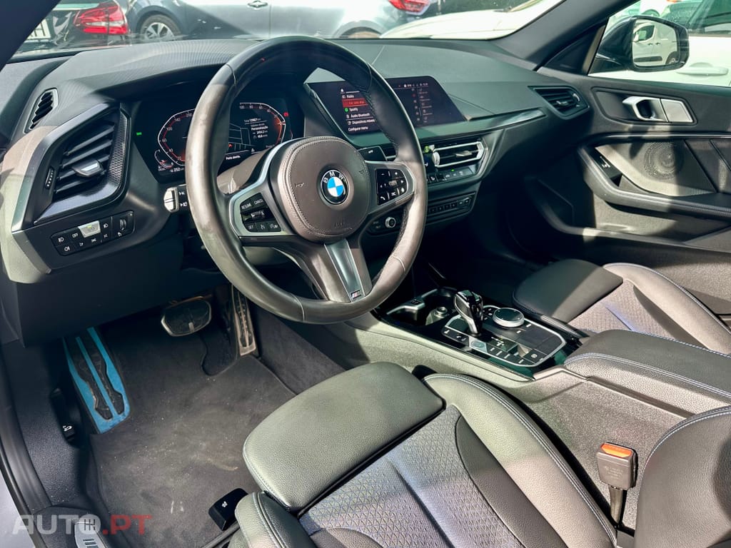 BMW 216 d Pack Desportivo M