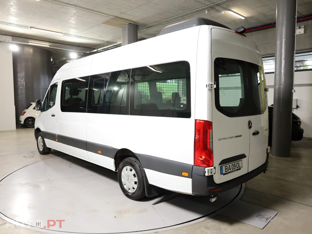 Mercedes-Benz Sprinter 315 CDI/43 Luxo (2+2+2+3)
