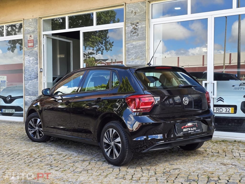 Volkswagen Polo 1.0 Confortline