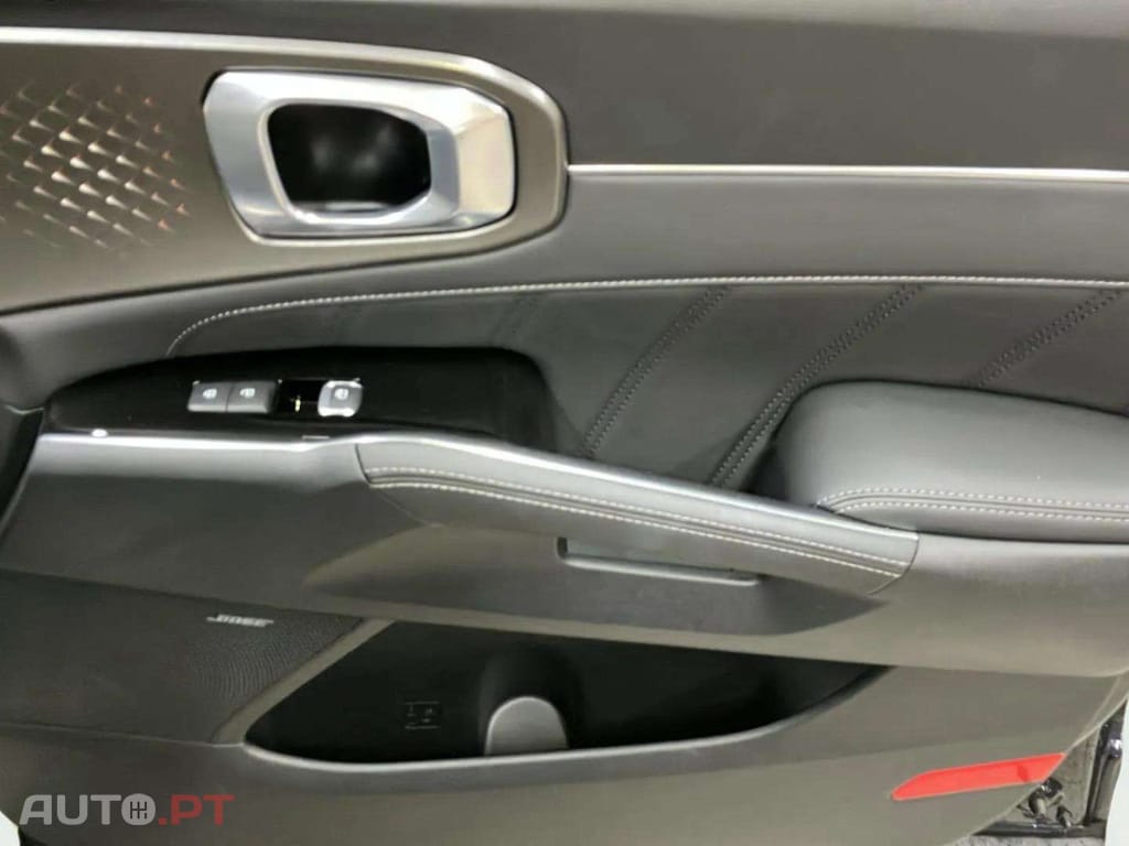 Kia Sorento 1.6 T-GDI PHEV Concept+SRF