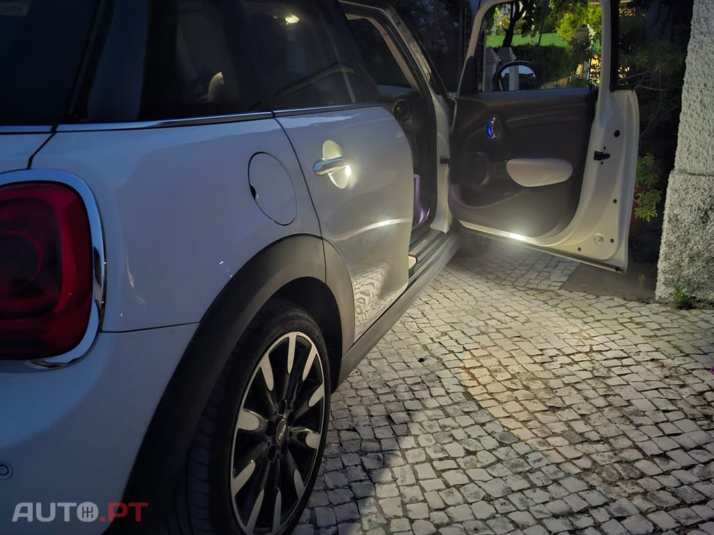 MINI Cooper D