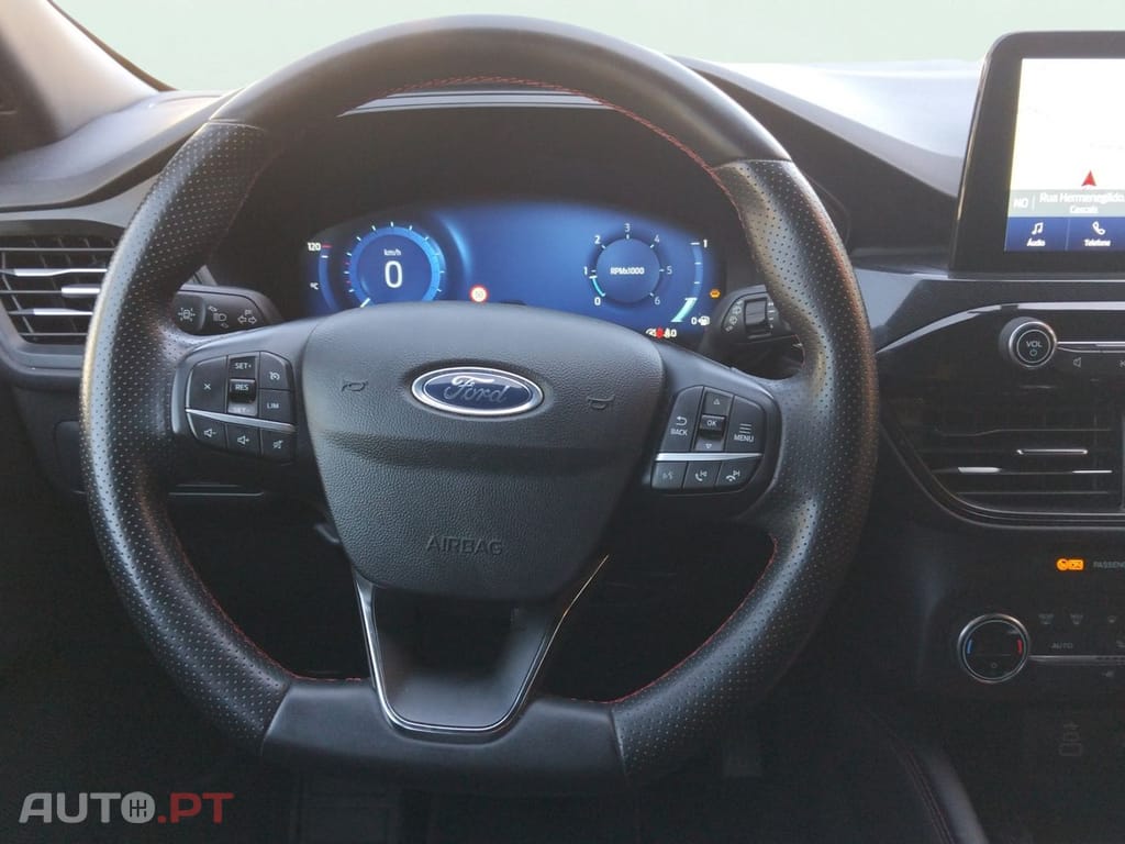 Ford Kuga 1.5 TDCi EcoBlue ST-Line