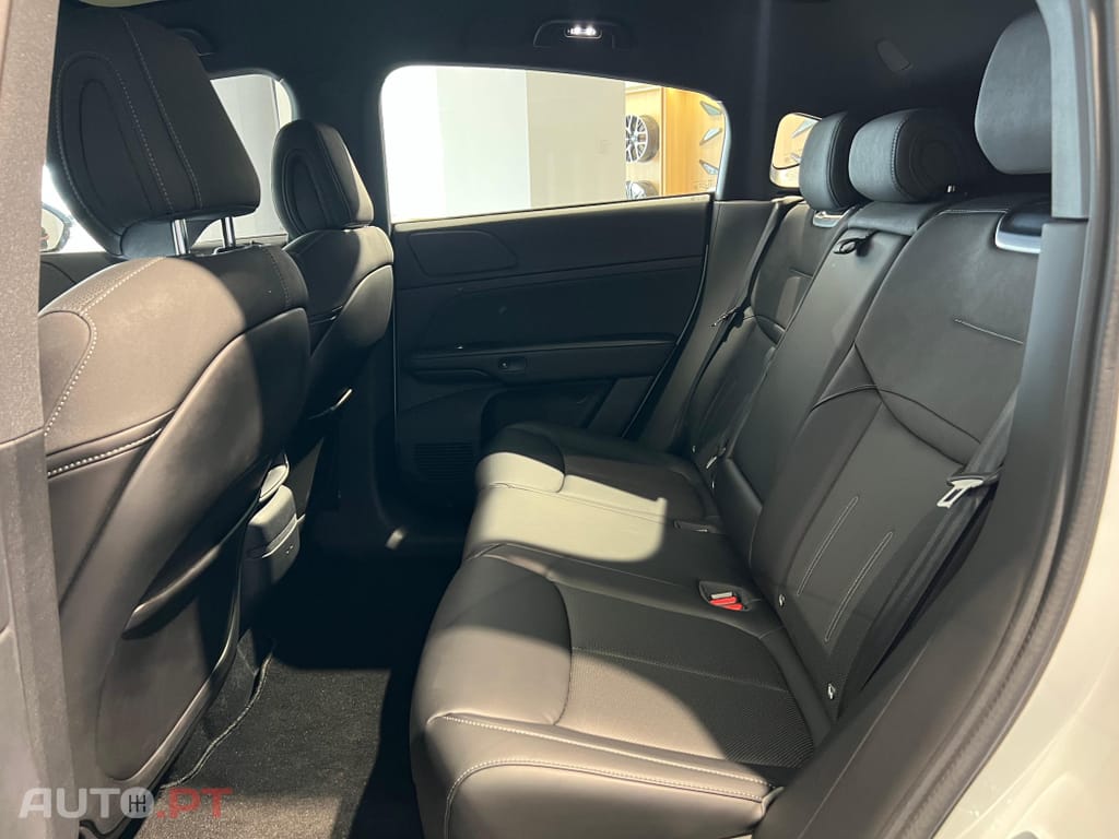 XPeng G6 87.5 kWh AWD Performance