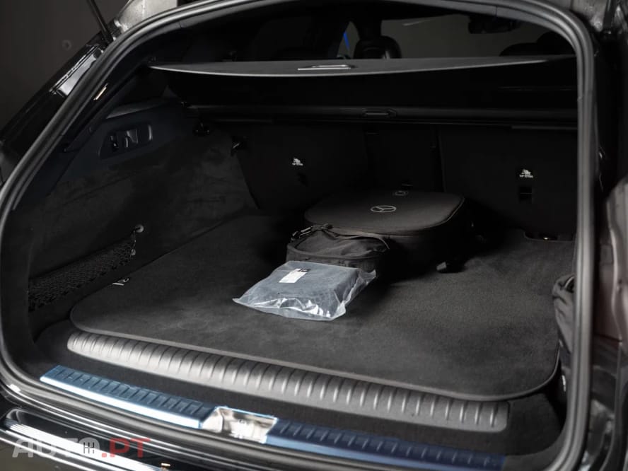 Mercedes-Benz E 300 9G-TRONIC AMG Line