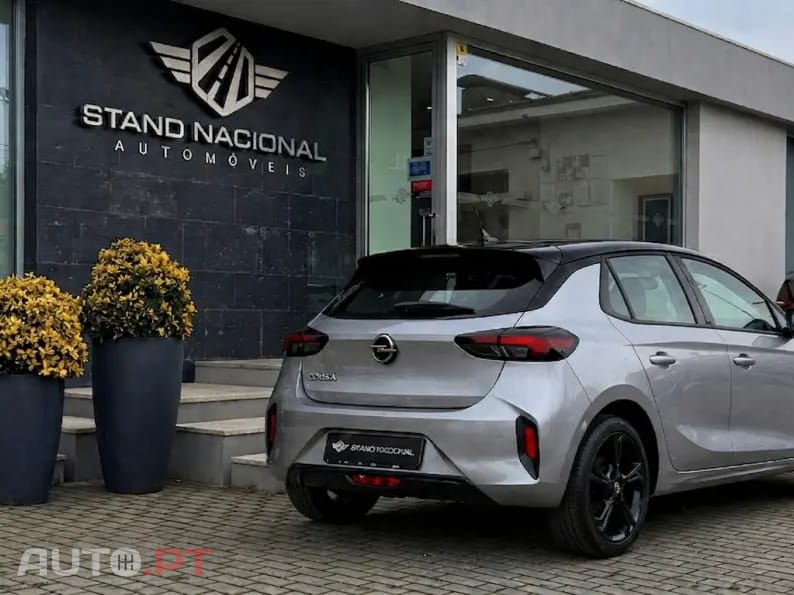 Opel Corsa 1.2 T GS Line