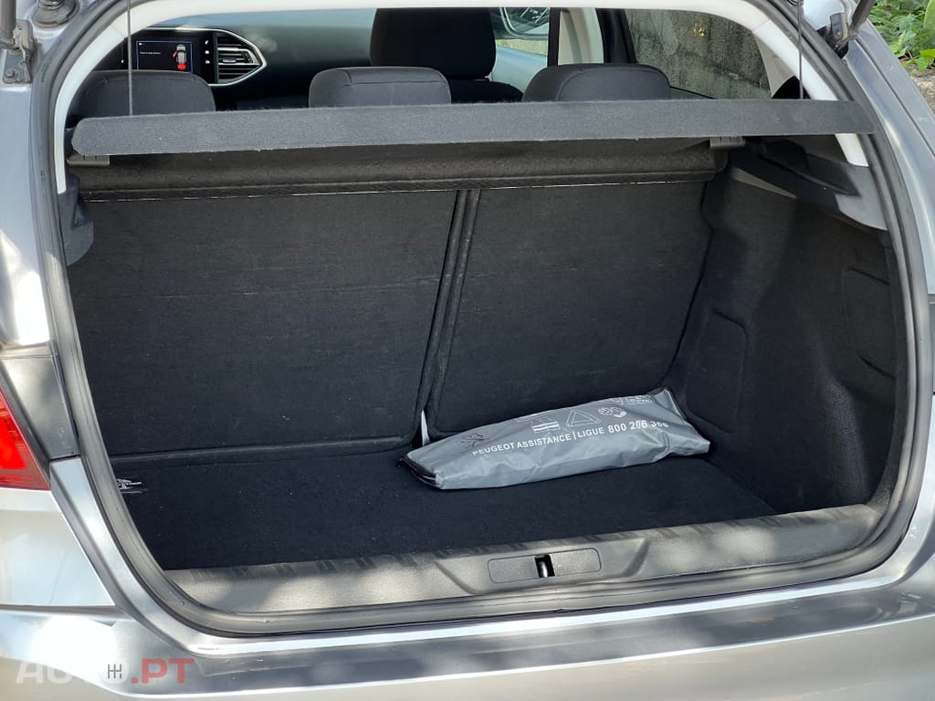 Peugeot 308 1.5 BlueHDi Style