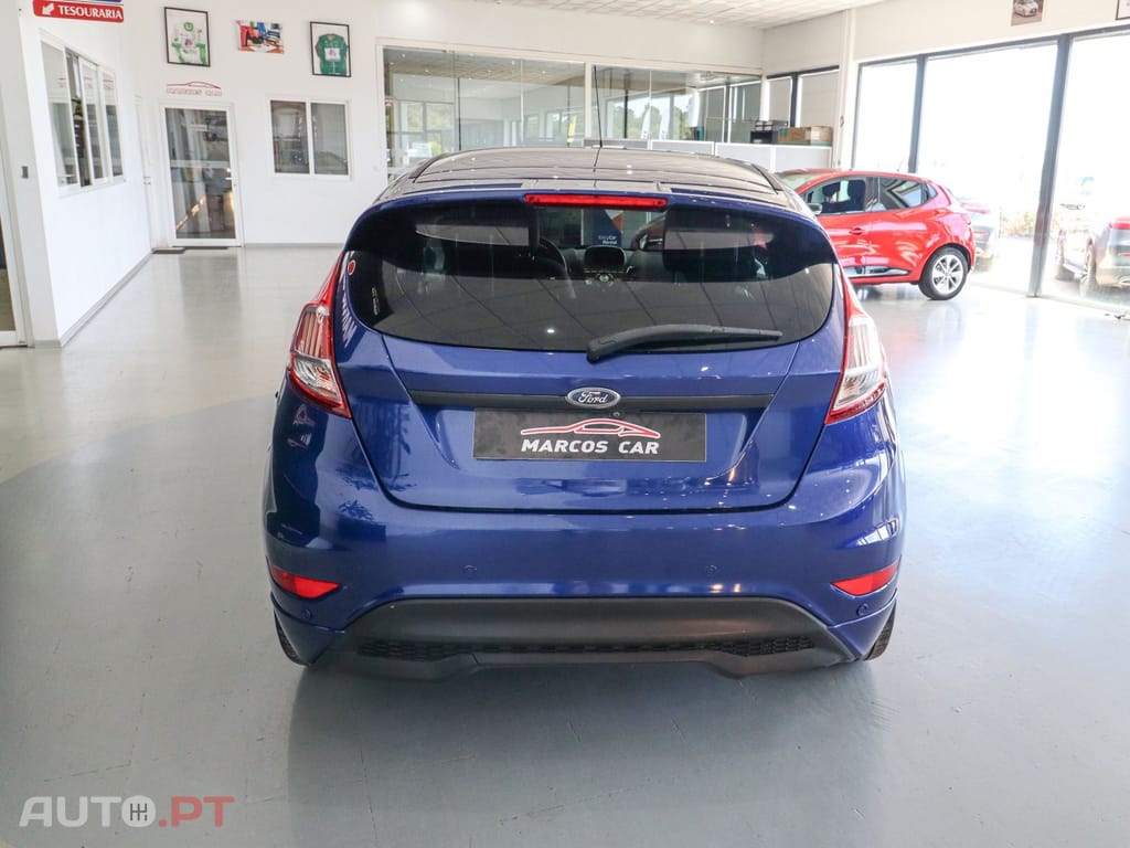 Ford Fiesta 1.5 TDCi STLine