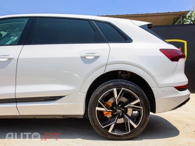 Audi E-Tron 50 quattro S line