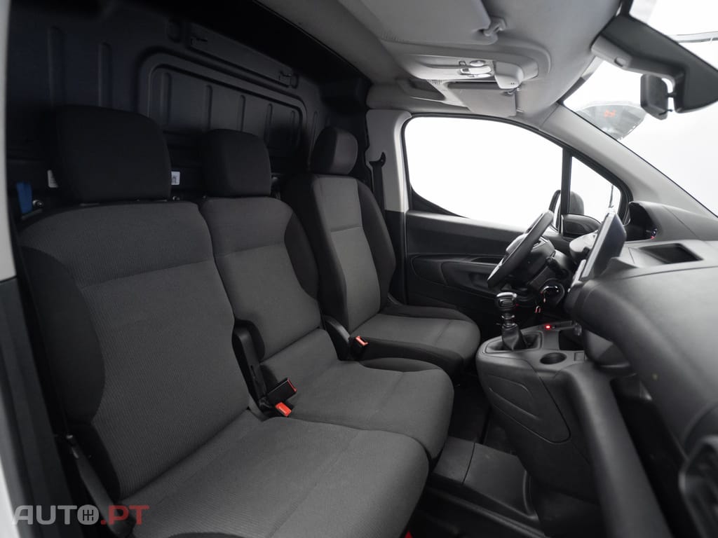 Peugeot Partner 1.5 BlueHDi Premium Longa