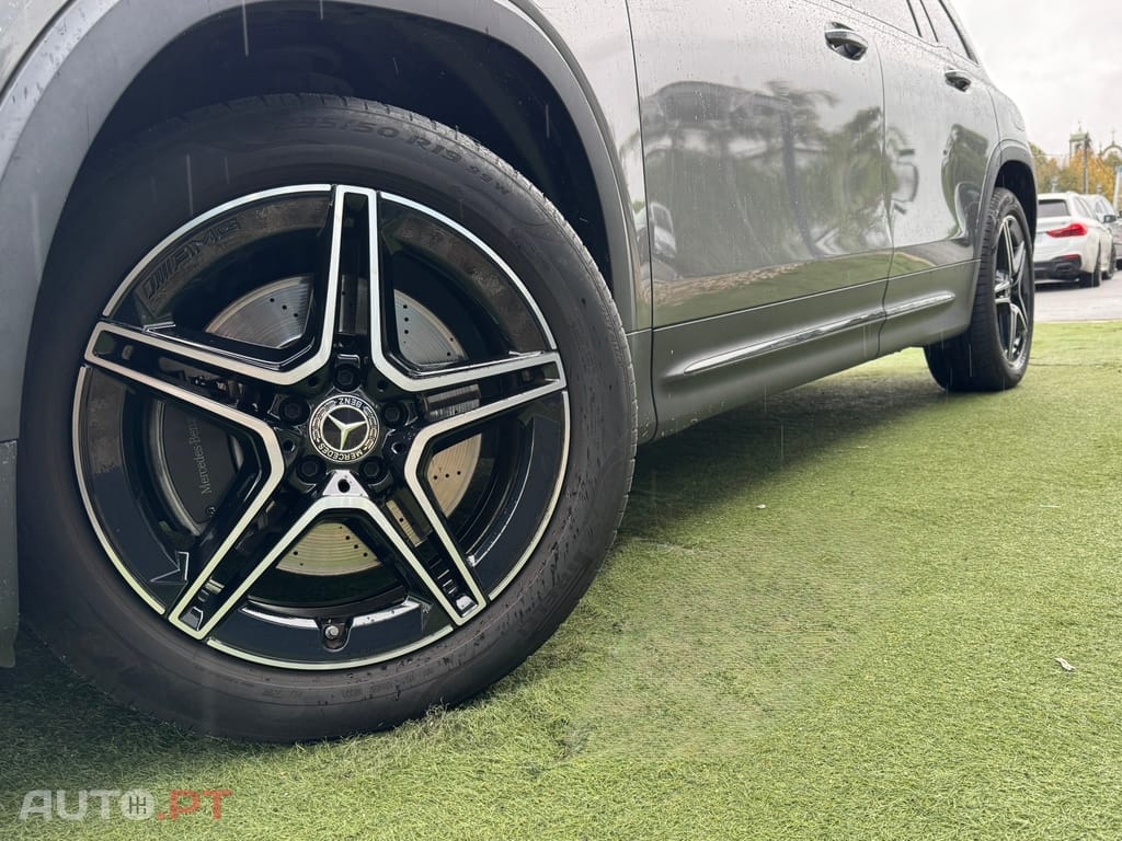 Mercedes-Benz GLB 220 d AMG Line